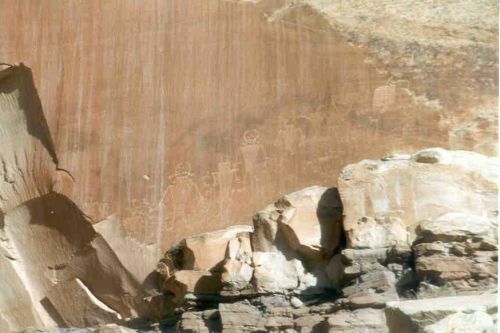 capitalreefpictograph3.jpg (31803 bytes)